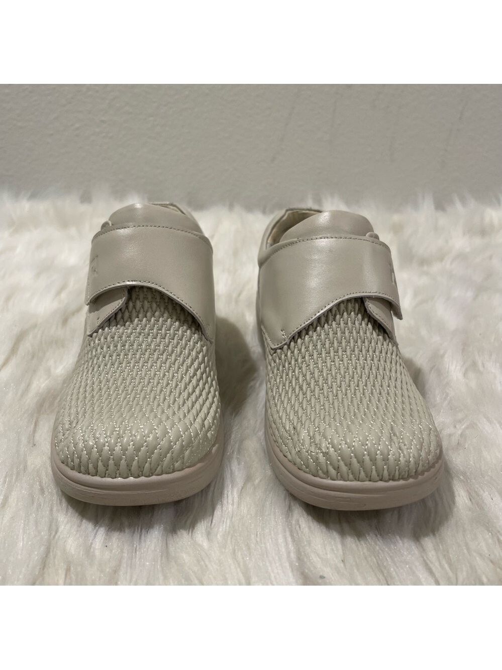 Women’s Propet Olivia Flats Tan Leather Orthopedic Wide Shoes 7 US! - Picture 3 of 9